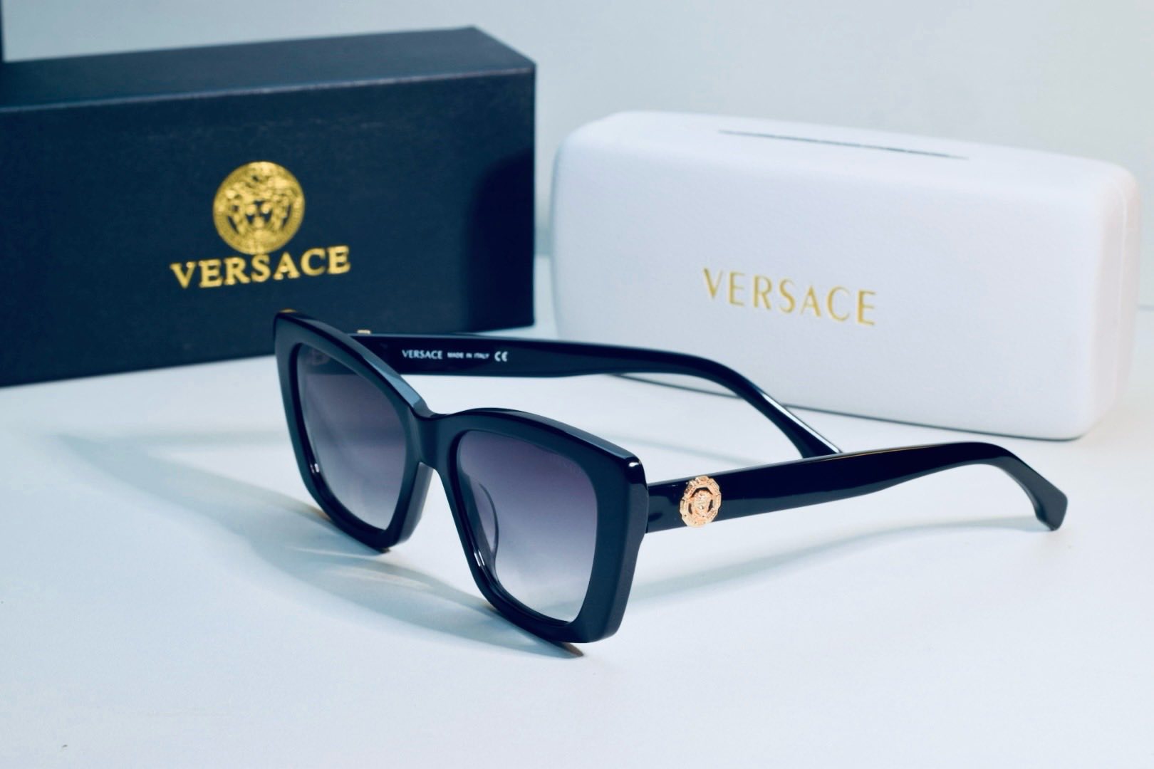 versace cat eyes