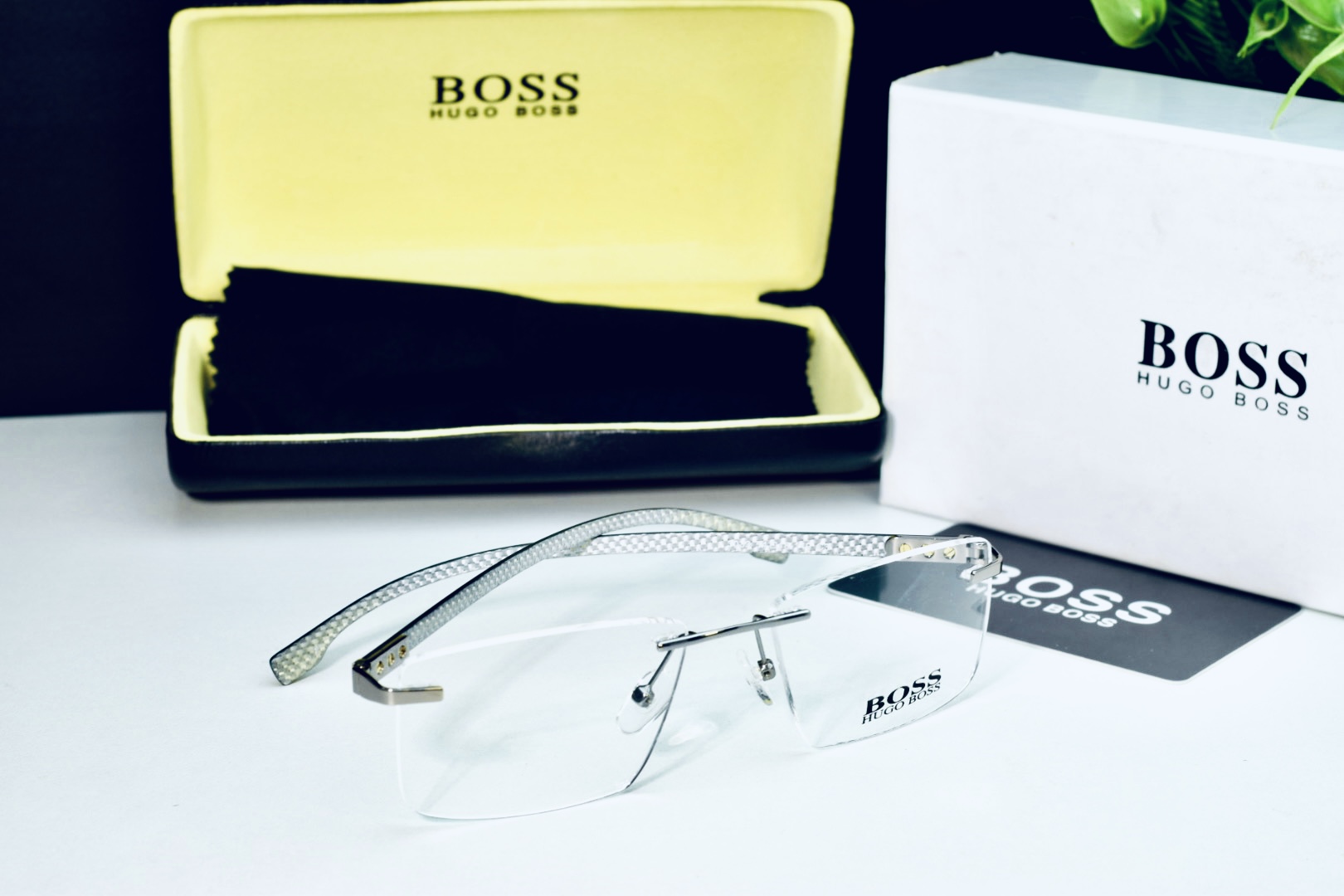 Boss rimless